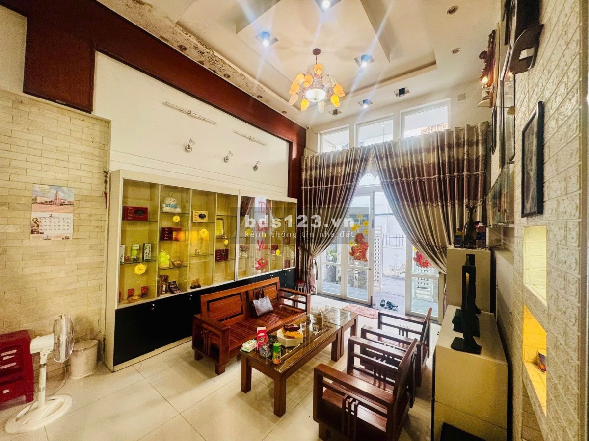 BÁN NHÀ BIỆT THỰ 3.5 TẦNG SÁT TRƯNG NỮ VƯƠNG - FULL NỘI…