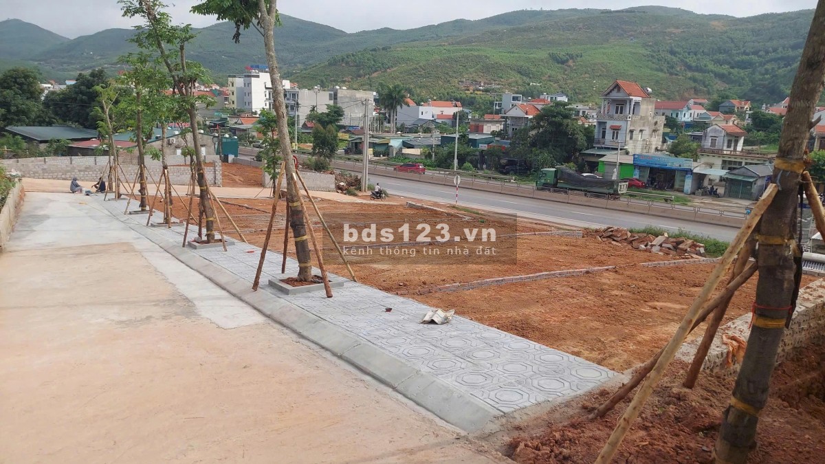ĐÓN SÓNG VIN HẠ LONG XANH – HƯỞNG TRỌN 90% TIỆN ÍCH - NHƯNG…