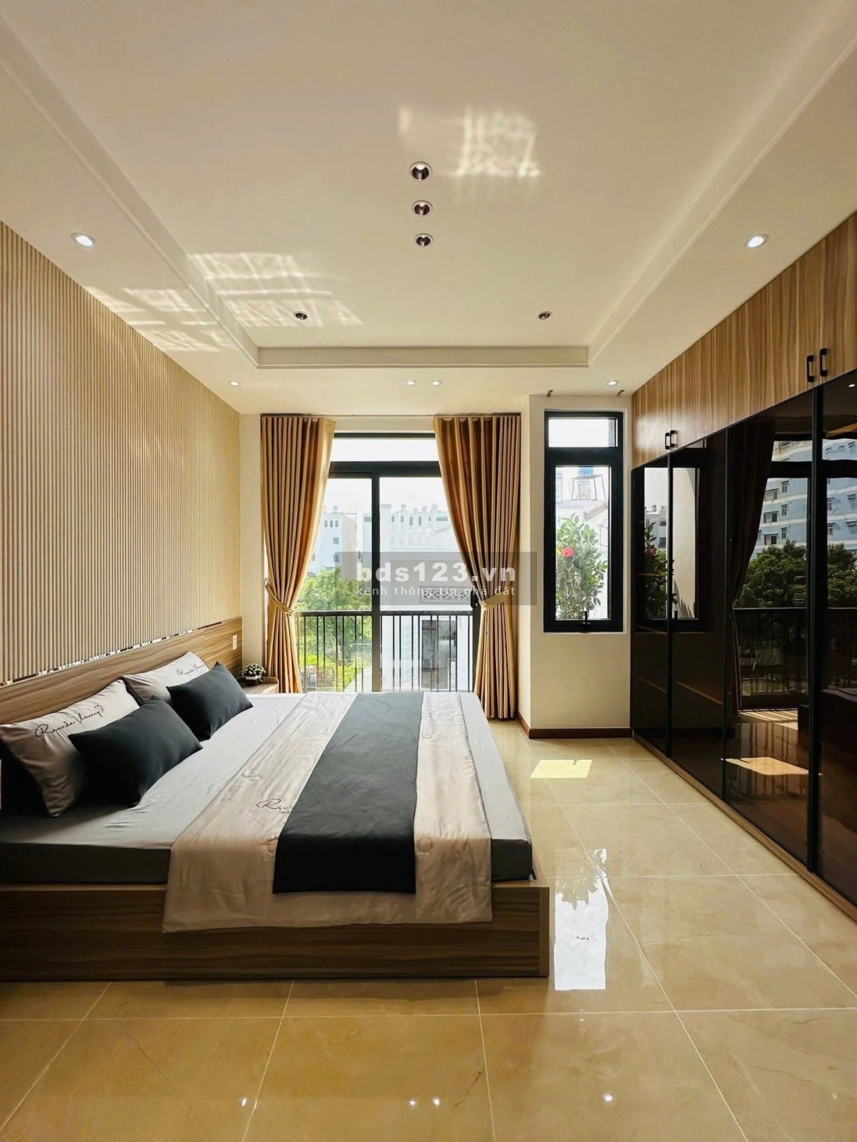 NHÀ PHỐ THẠNH LỘC 37, QUẬN 12, 72M2 - 4 TẦNG - FULL NỘI THẤT, NHỈNH 5Đ