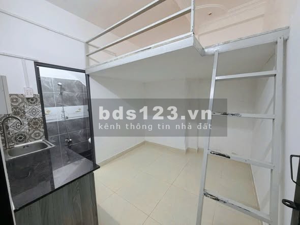 Phòng gác 3.4 triệu đường Võ Oanh, gần UTH, Hutech, Hồng Bàng