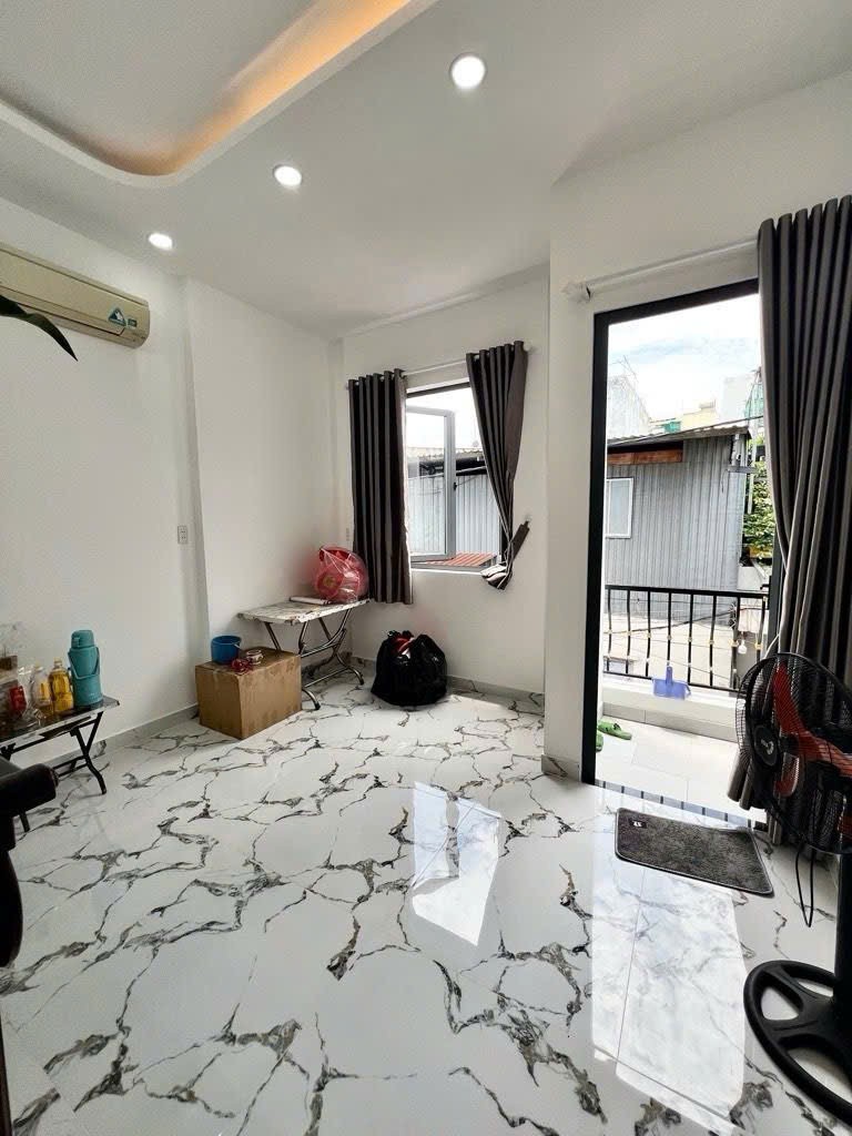 Bán nhà gần Khu Gò Xoài, Bình Tân 2 tầng DTSD 90m2 hẻm 6m …