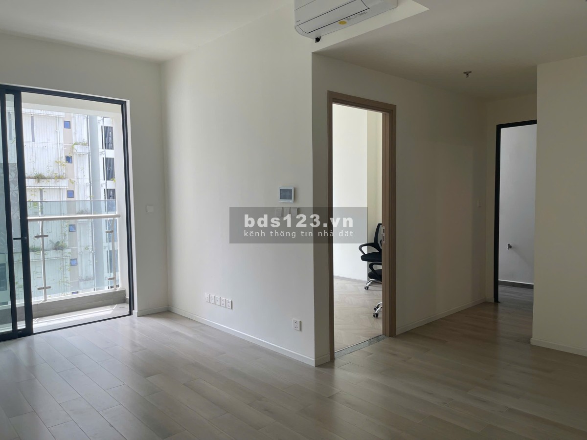 Bánh nhanh 2PN 2WC 72m2 giá chỉ 4,25 tỷ view công viên Lumiere Boulevard Vinhomes Grand Park