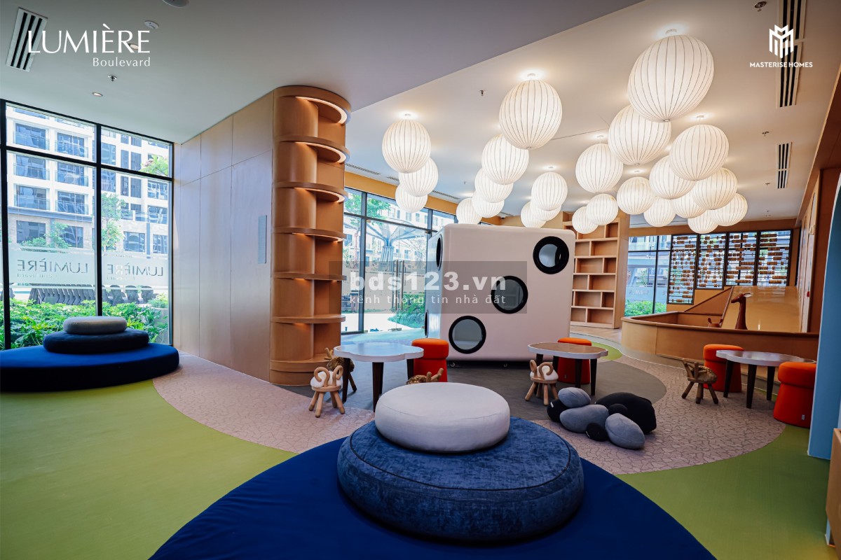 Bánh nhanh 2PN 2WC 72m2 giá chỉ 4,25 tỷ view công viên Lumiere Boulevard Vinhomes Grand Park