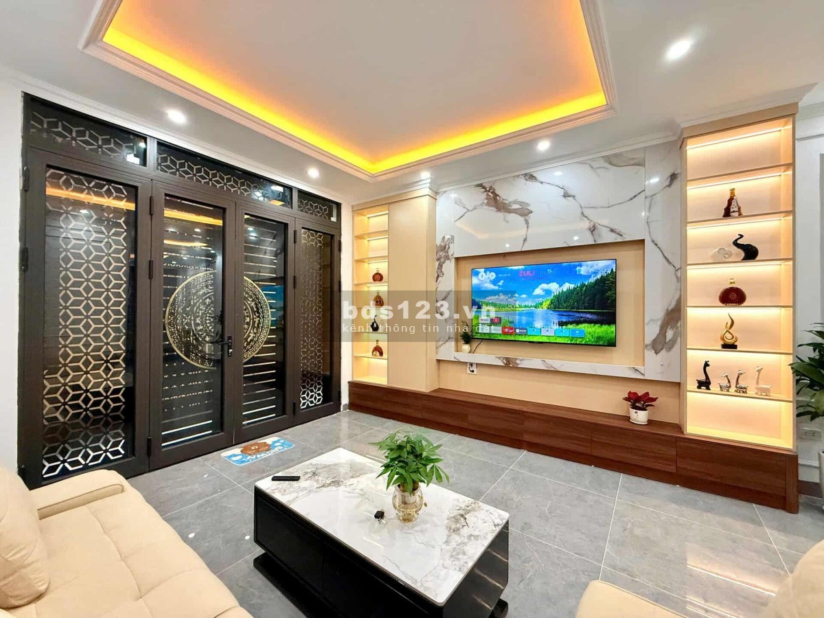 PHÂN LÔ LÊ TRỌNG TẤN - 45M² 6 TẦNG THANG MÁY + GARA Ô TÔ CHỈ…