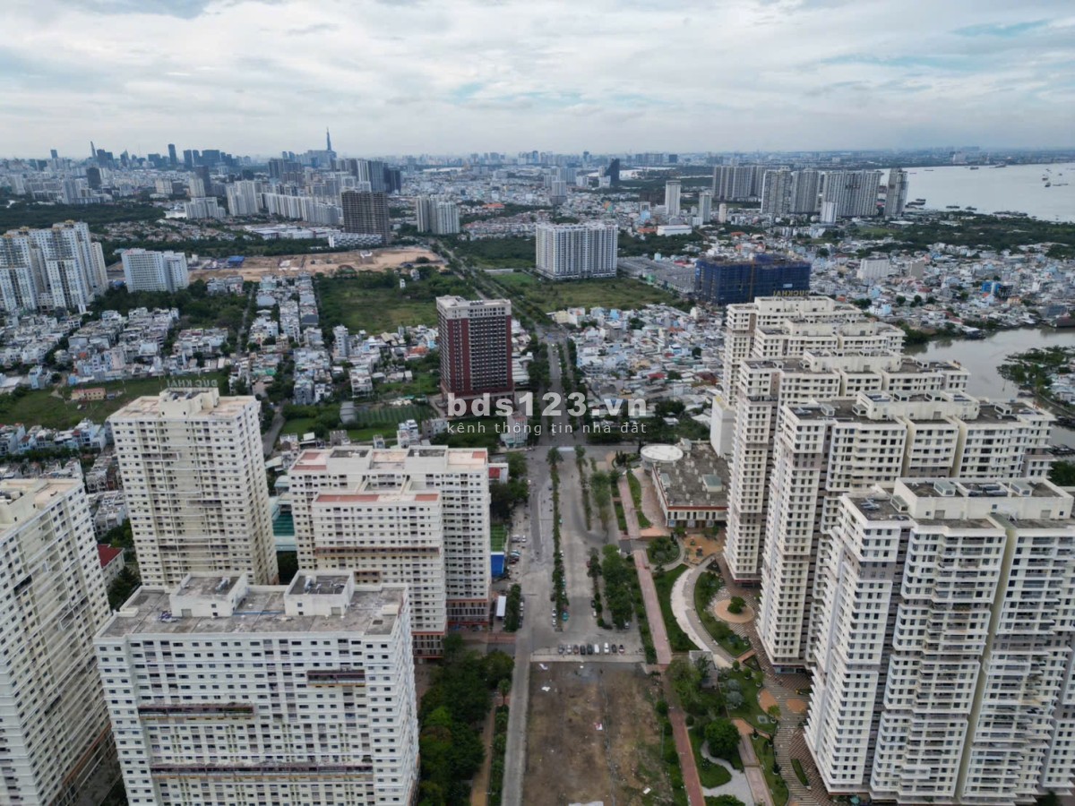 Bán đất góc 2 mặt tiền nguyễn lương bằng quận 7