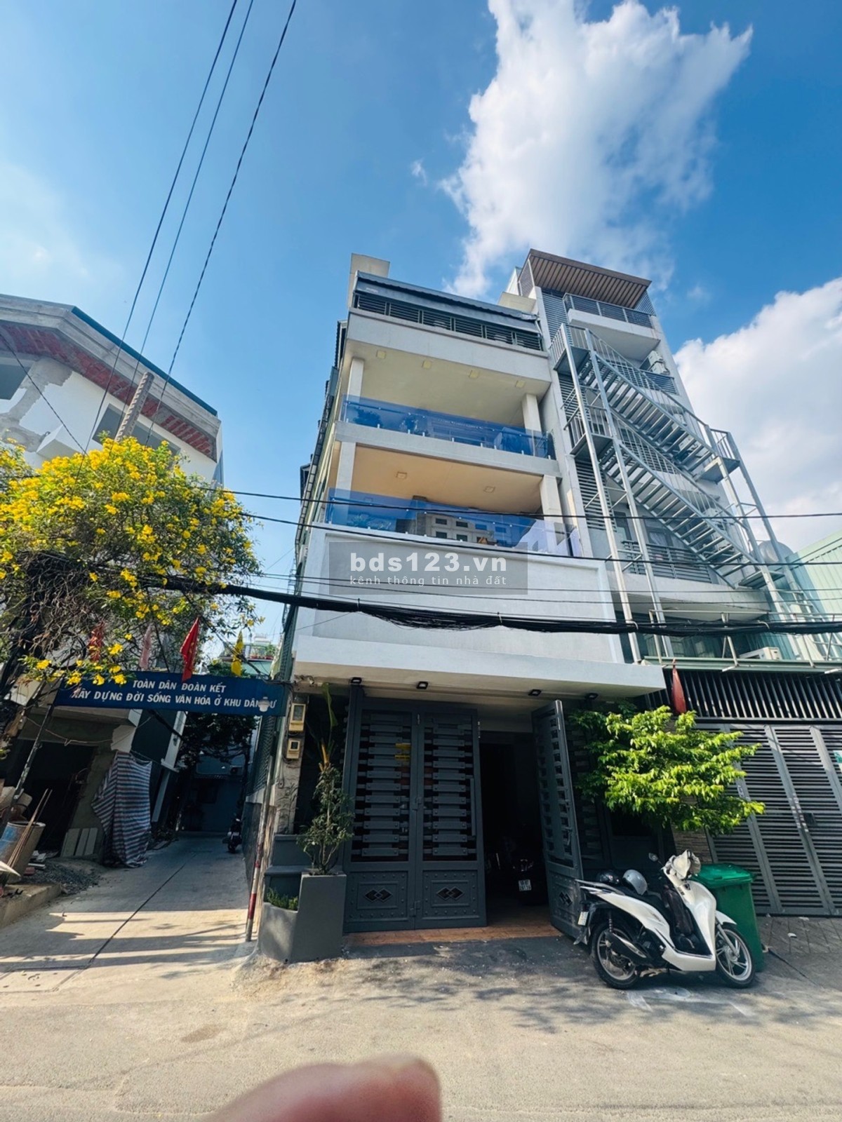 Mặt tiền Kinh doanh Sơn Hưng Ngang 7M, ngay K300, bàu cát