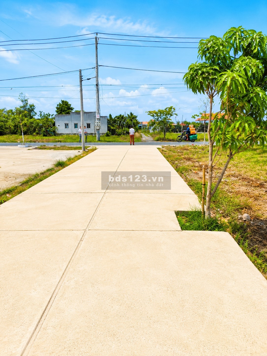 SỞ HỮU ĐẤT NỀN TRUNG TÂM THỊ TRẤN CẦN ĐƯỚC – CHỈ 360…