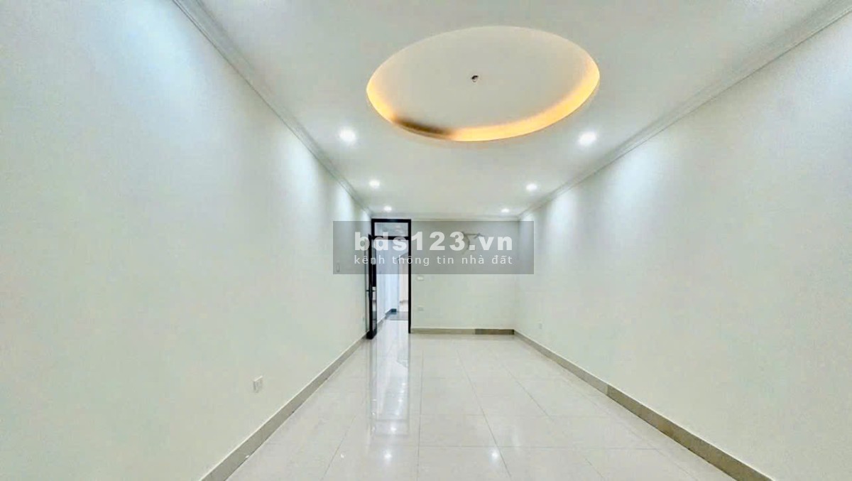 **GẤP** chỉ 14 tỷ có Mặt tiền KINH DOANH VIP đường Hoa Lan -…