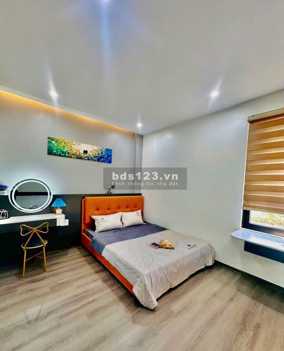 **GẤP** chỉ 14 tỷ có Mặt tiền KINH DOANH VIP đường Hoa Lan -…