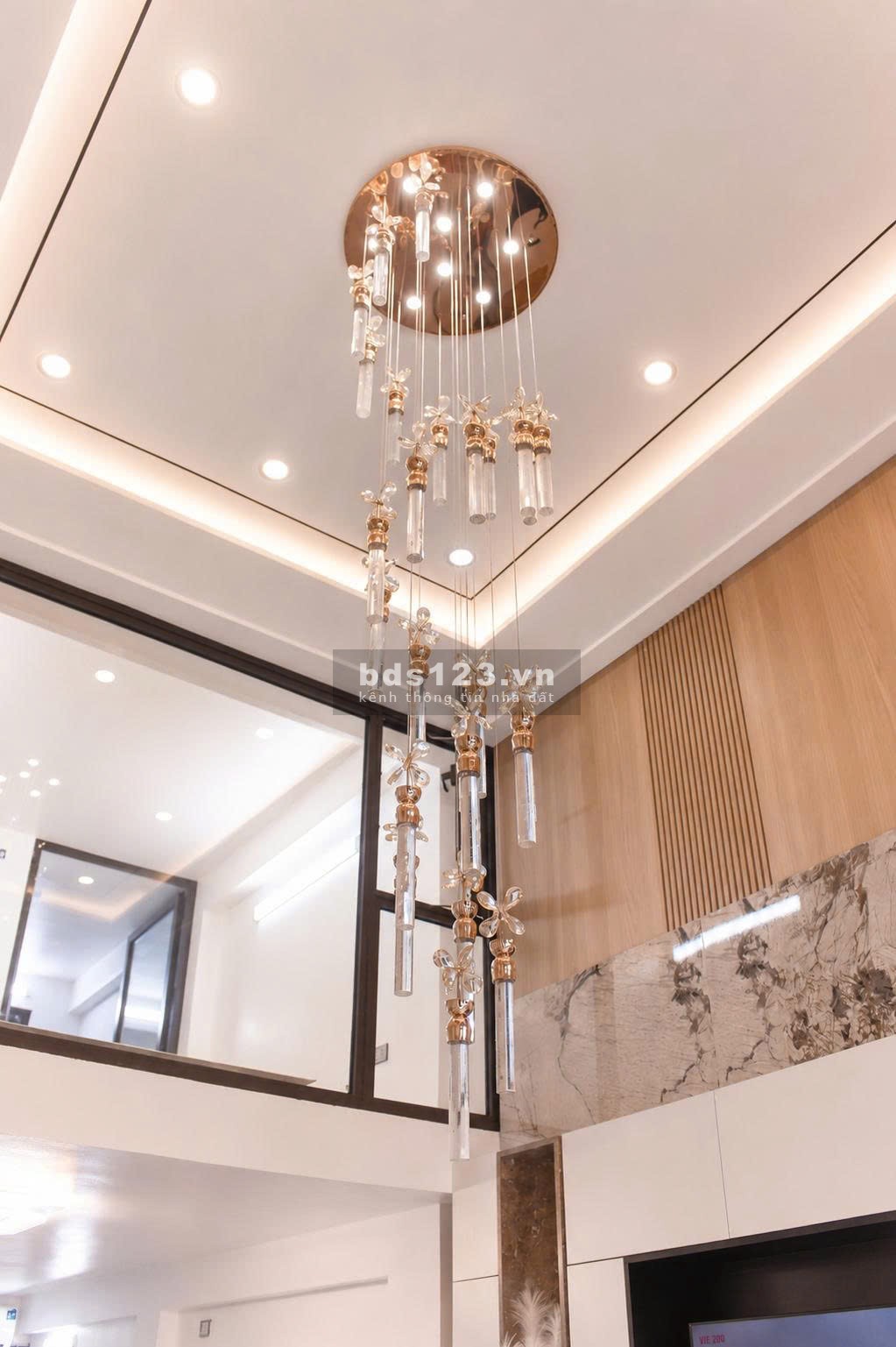 Cần bán gấp căn nhà FULL NỘI THẤT CAO CẤP, nhà chill, dọn…