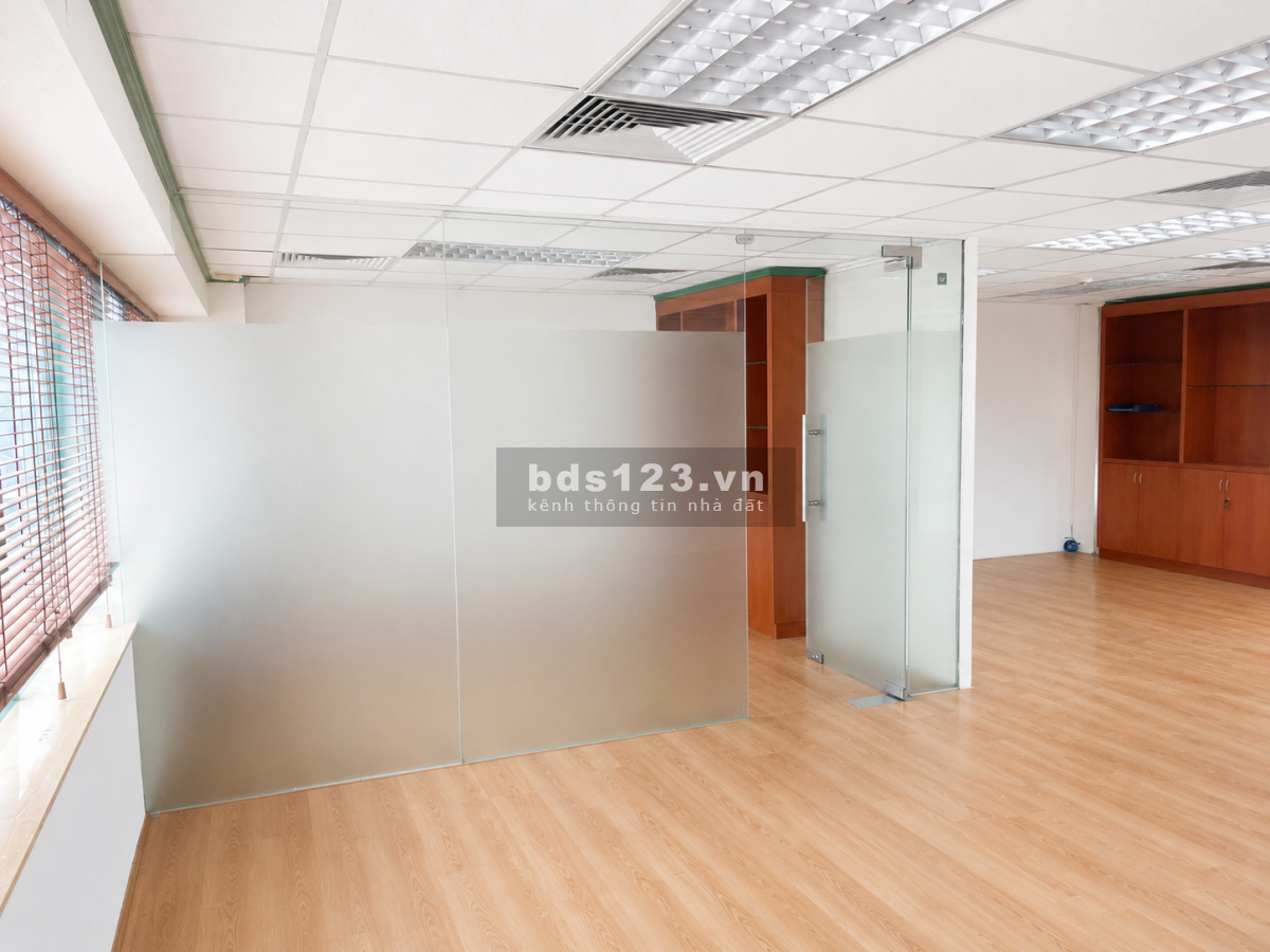 Cho thuê văn phòng 60m2 tại Dịch Vọng Hậu Cầu Giấy, Hà Nội