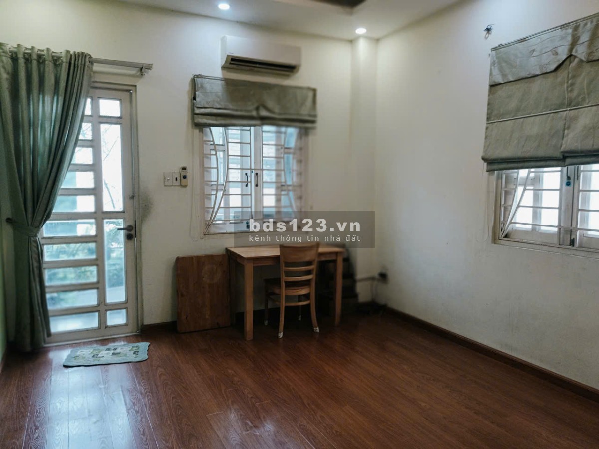 2 CỬA SỔ THOÁNG, BAN CÔNG, TÁCH BẾP, WC RIÊNG - Hẻm 48 Hồ Biểu Chánh, Phú Nhuận