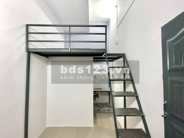 Cho thuê tại 1152 Nguyễn Văn Quá, Q.12 - Gần Nhà thờ Chợ Cầu