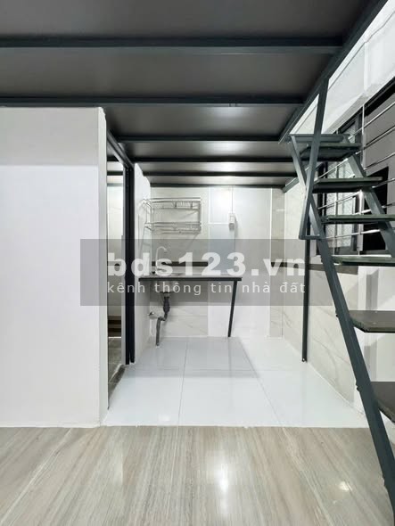 Phòng có gác 2.4 triệu tại 95 Phan Văn Hùm, Quận 12, gần chợ…