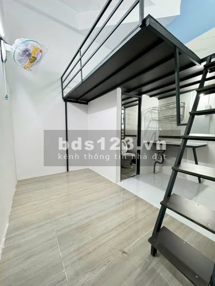 Phòng có gác 2.4 triệu tại 95 Phan Văn Hùm, Quận 12, gần chợ…