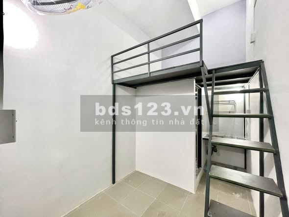 Cho thuê tại 1152 Nguyễn Văn Quá, Q.12 - Gần Nhà thờ Chợ Cầu