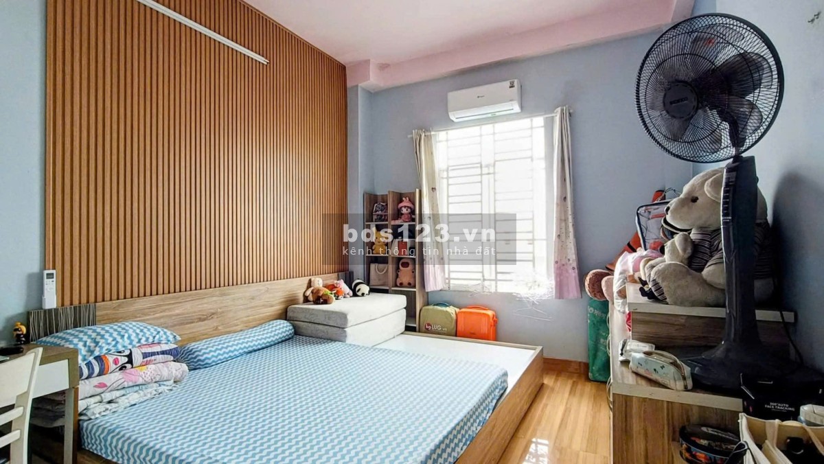 Nhà đẹp 3 tầng – Đường xe tải thông, Khu Vip – Tân Thới…