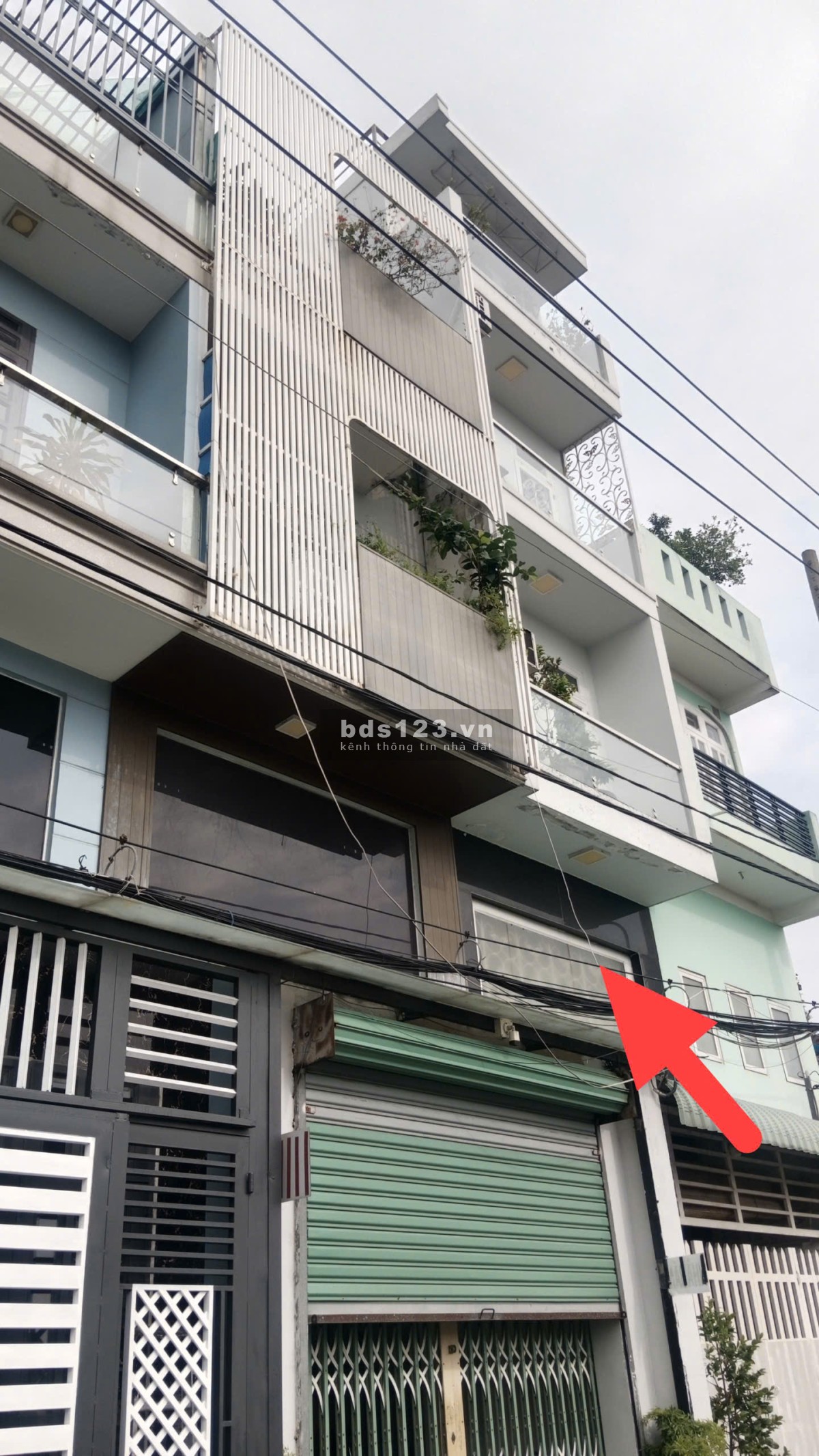Nhà đẹp 3 tầng – Đường xe tải thông, Khu Vip – Tân Thới…
