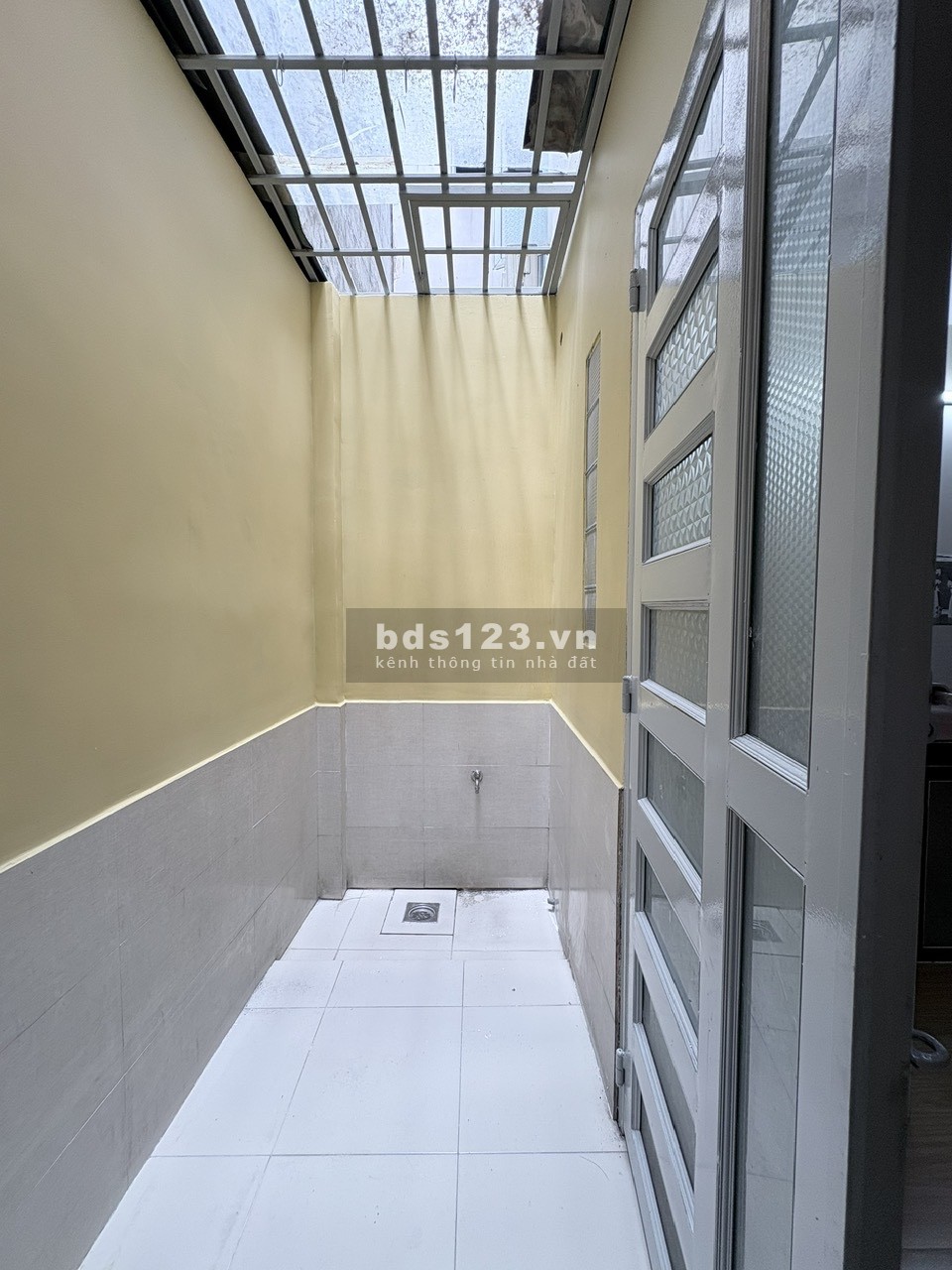 Cho thuệ nhà nguyên căn 3PN, 100m2 đường Nguyễn Thị Định, P.…
