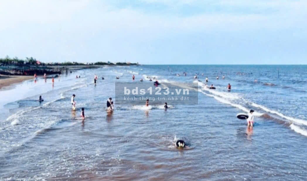 3 Lô liền kề đất biển QUẤT LÂM – NAM ĐỊNH: Sát biển,…