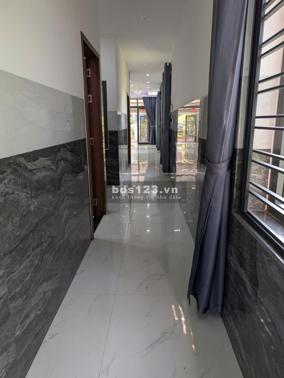 Cực đẹp, Nhà 2 tầng,diện tích khủng, full nội thất.Giá…