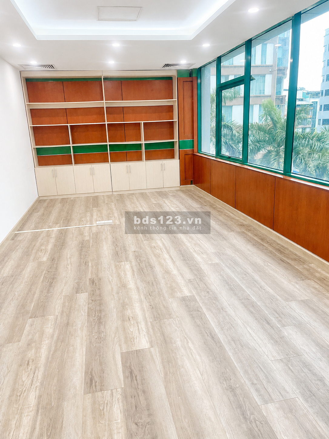 HO THUÊ VĂN PHÒNG 130m² tầng 5 – DỊCH VỌNG HẬU, CẦU GIẤY,…