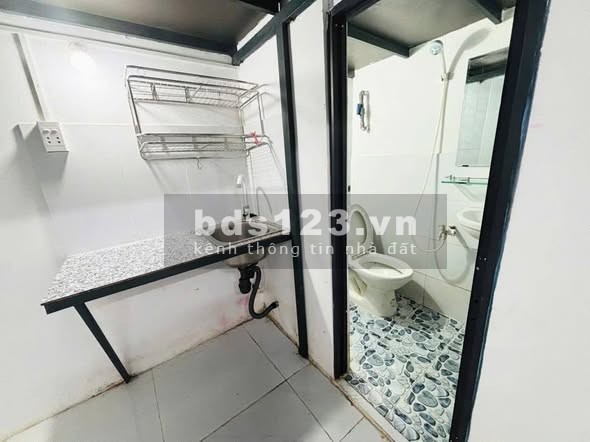 Phòng có gác cao 2.3 triệu tại 95 Phan Văn Hùm, Trung Mỹ Tây, Q.12