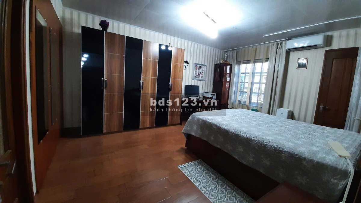 Bán gấp căn hộ lô góc ngay trung tâm Q1 view Bitexco