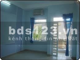 Cho Nam ở ghép phòng sạch sẽ thoáng mát tiện nghi
