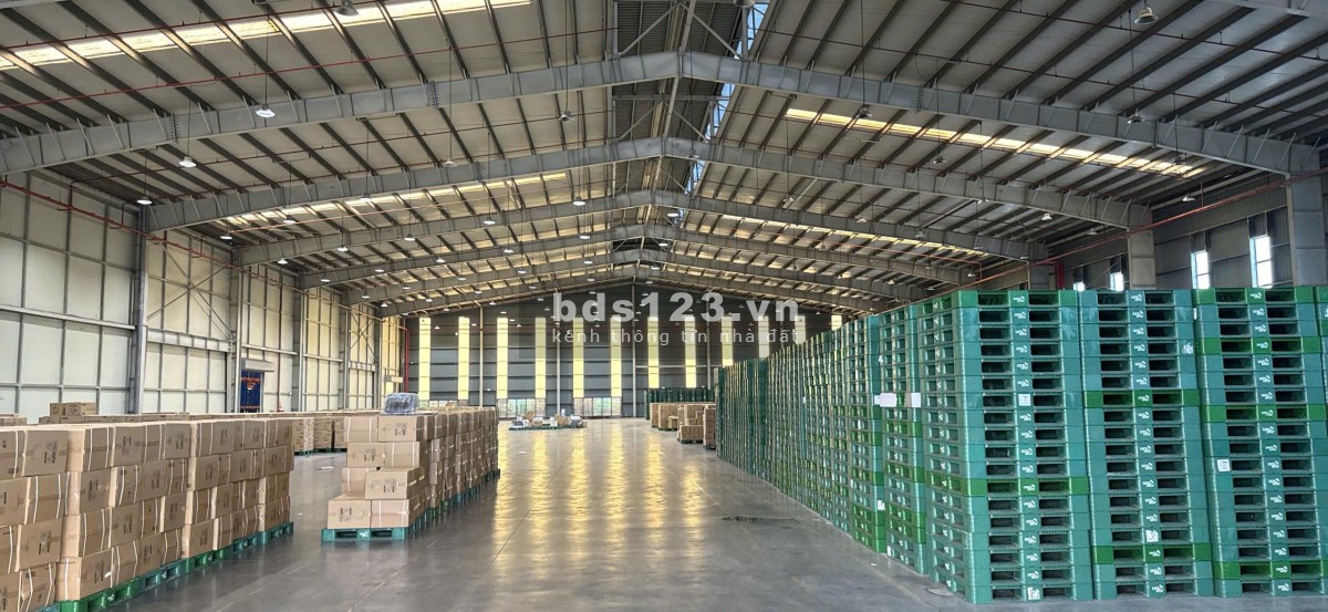 Cho thuê 4.500m2 đến 13.884m2 Kho, Xưởng tiêu chuẩn tại khu CN…
