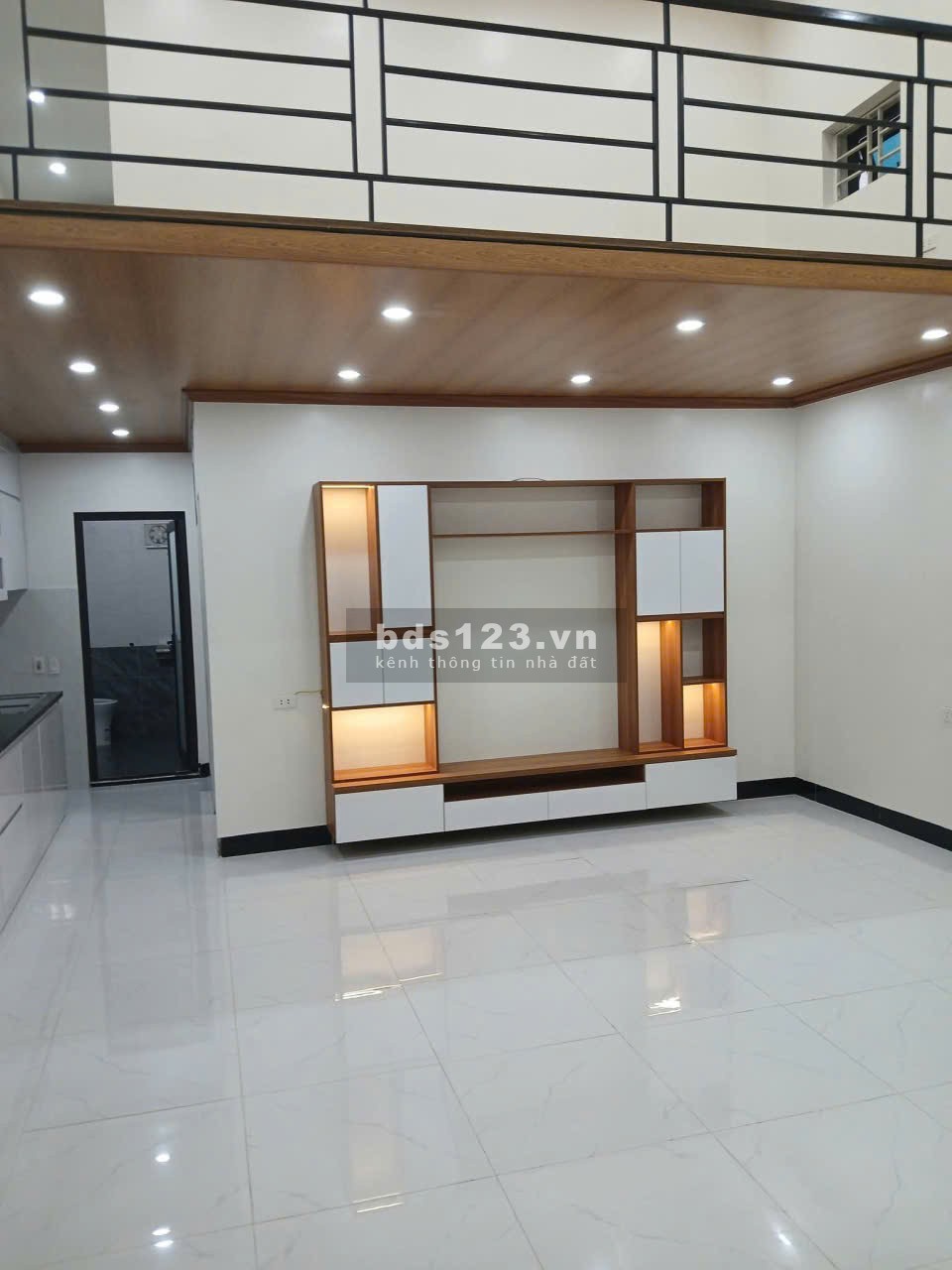 Cần bán nhà tại Hữu Hòa Thanh Trì, 4PN,khu dân cư đông…