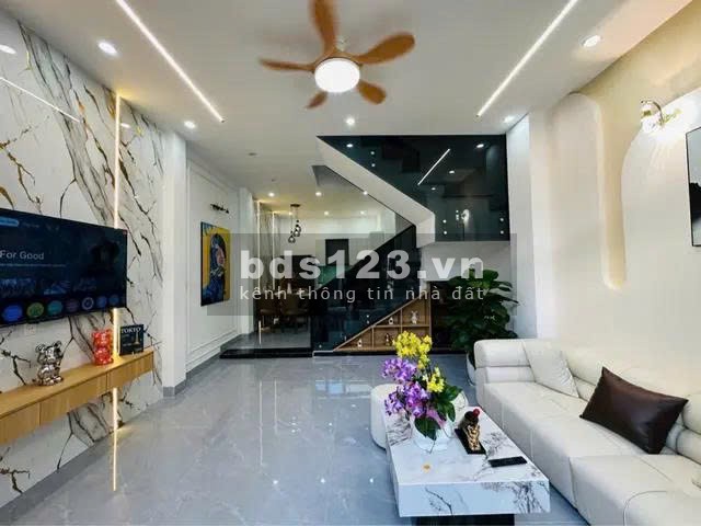 NHÀ MỚI 100% – TRUNG TÂM HẢI CHÂU – DỌN VÀO Ở NGAY 