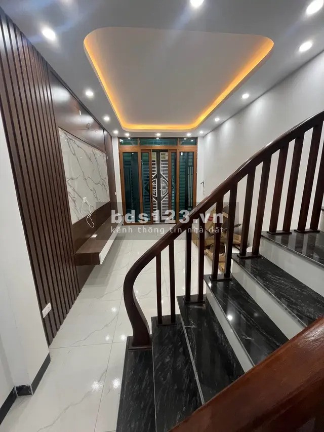 NHÀ MỚI KÍNH KOONG – ĐÓN CHỦ MỚI
