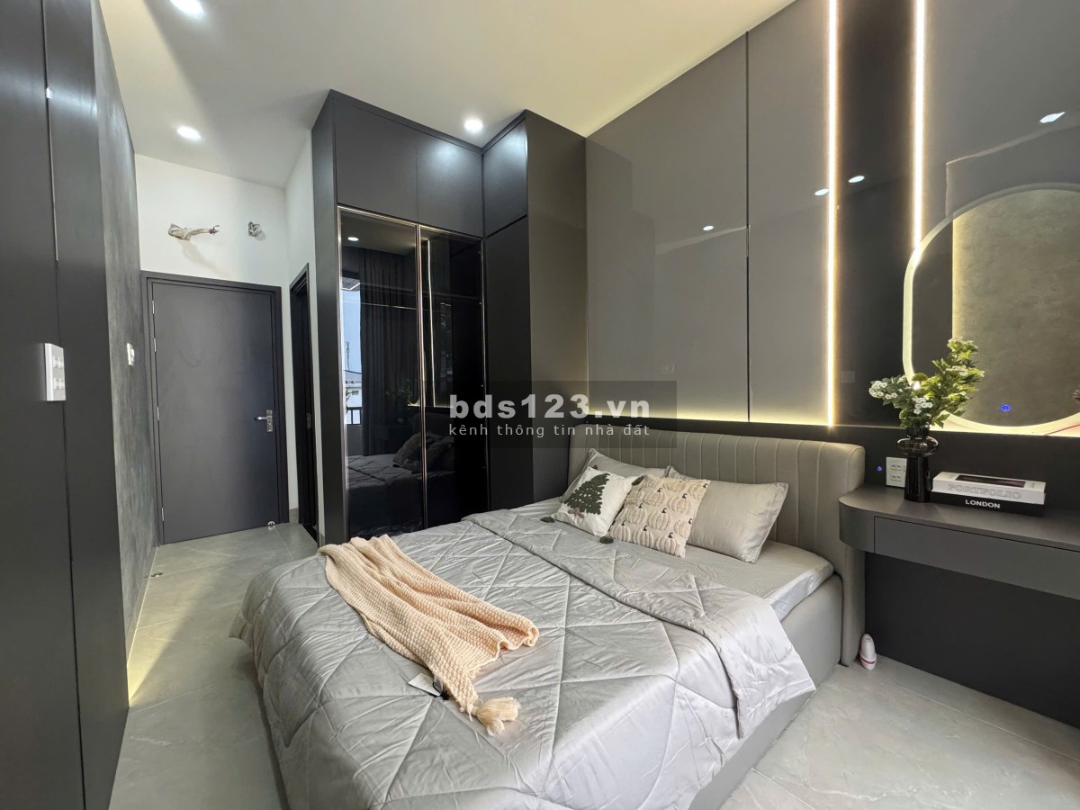 Chính chủ BÁN NHÀ TRUNG TÂM, 1 TRỆT 1 LẦU HẺM 278 TẦM VU cọc…