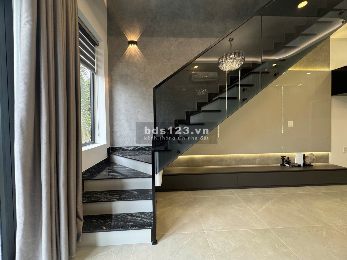 Chính chủ BÁN NHÀ TRUNG TÂM, 1 TRỆT 1 LẦU HẺM 278 TẦM VU cọc…