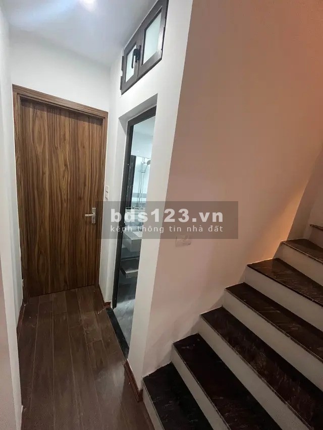 NHÀ MỚI KÍNH KOONG – ĐÓN CHỦ MỚI