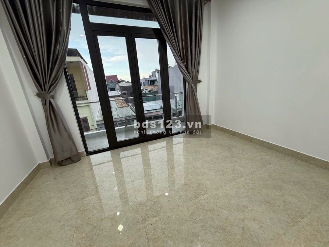 GIẢM NGAY 500 TRIỆU – MẶT TIỀN TRẦN ĐỨC THẢO KHÓ TÌM…