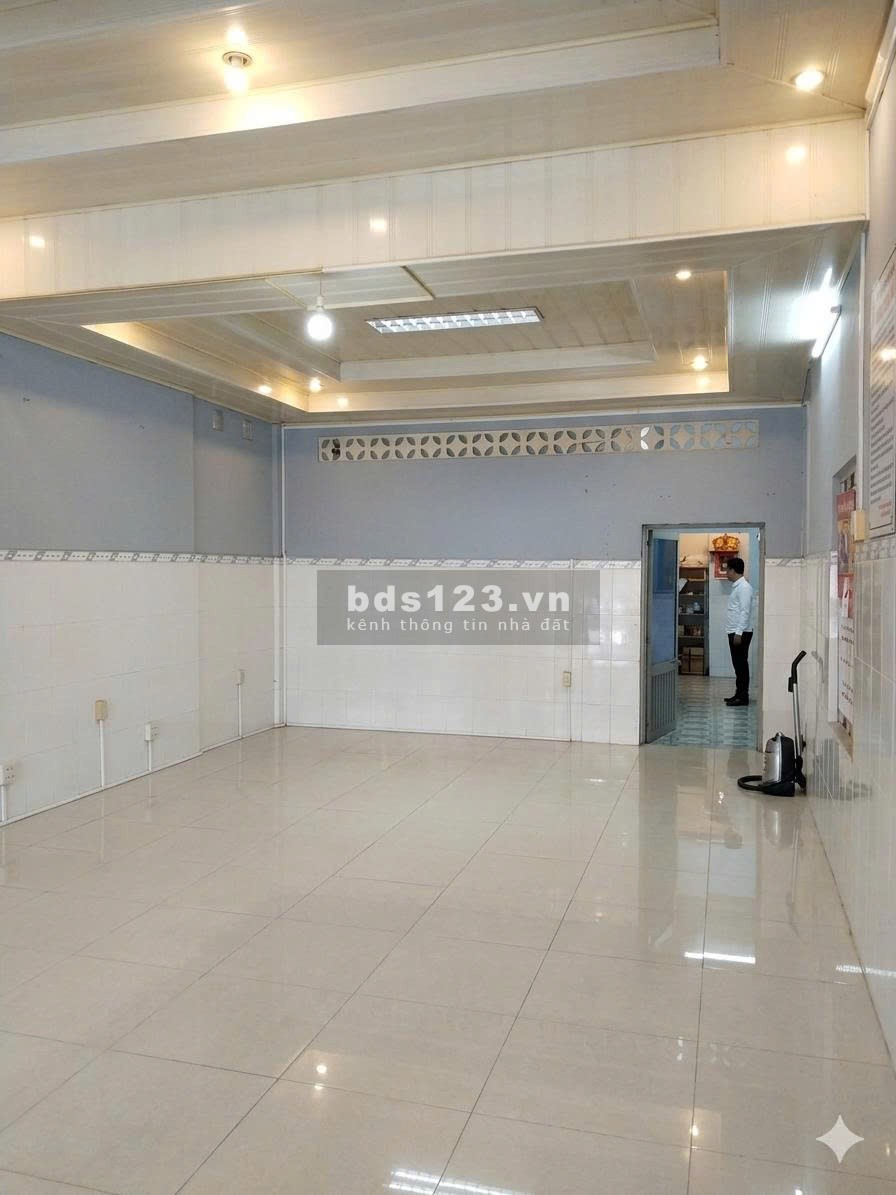 Bán Nhà Mặt Tiền 300m2 Trần Hưng Đạo - An Giang. Giá Nhỉnh 8 Tỷ