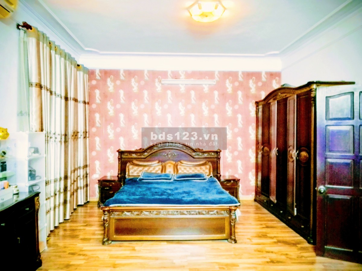 Bán nhà 133m2 mặt ngõ 211 phố Khương Trung thông vành đai 2.5…