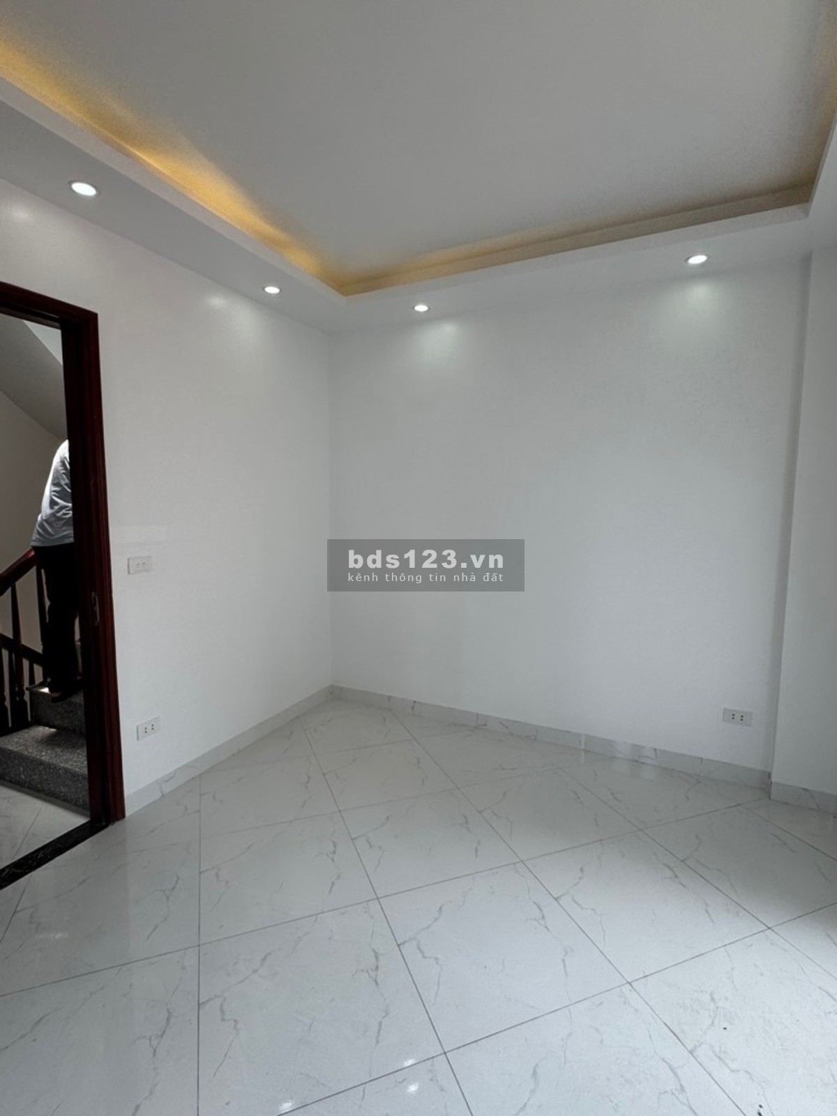 Bán nhà là tinh diện tích 38 m2 ngõ oto ra vào thoải mái phù…
