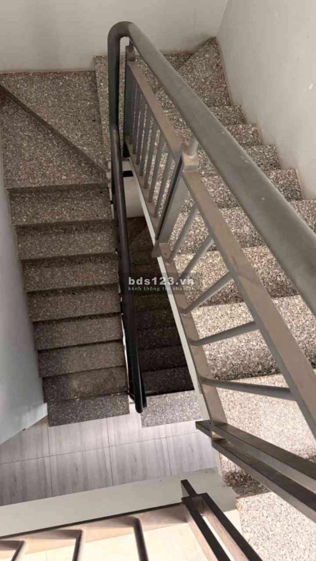 Hẻm ô tô, diện tích 60m² (4x15), 3 tầng, giá nhỉnh 8 tỷ đồng