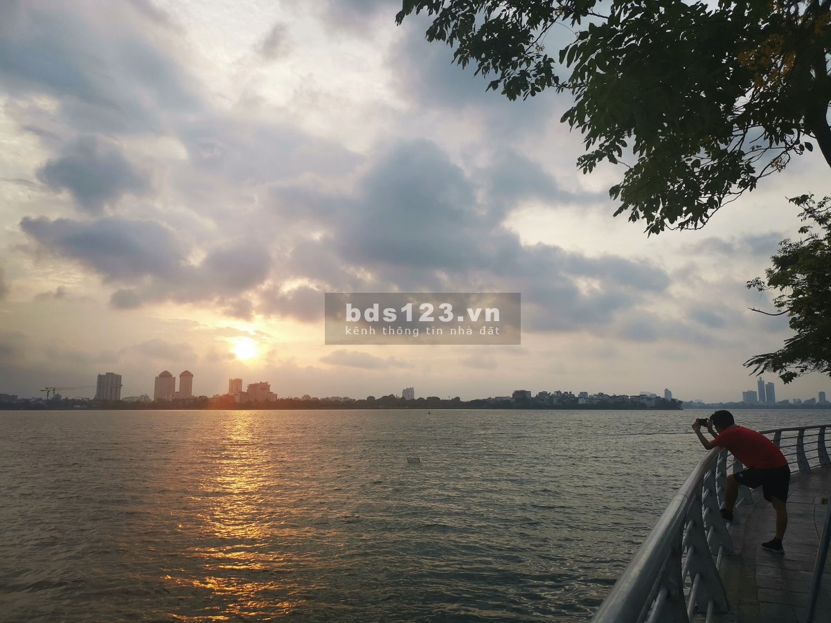 Cho thuê studio full nội thất 2 phút ra Hồ Tây, 282 Lạc Long…