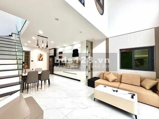 NHÀ XINH NHƯ HOA HẬU GIỮA LÒNG THANH KHÊ