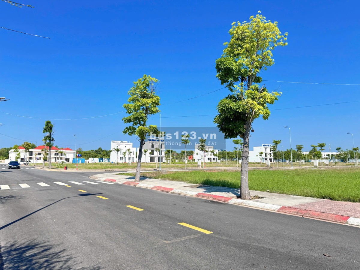Đất nền vị trí vàng - chỉ 239 triệu - sổ hồng riêng
