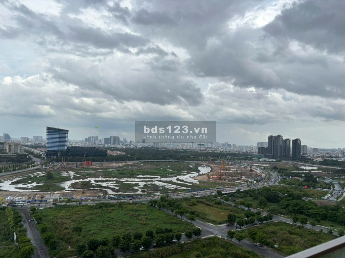 cho thuê căn 2PN Dt 90m2 view hồ trung tâm
