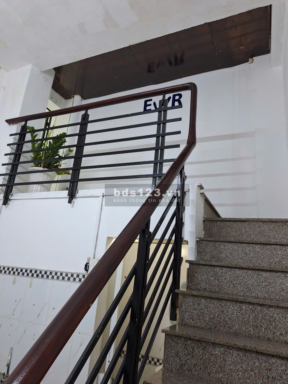 Bán nhà trệt MT kinh doanh Chung cư Thanh Niên P14 Q. Tân Bình