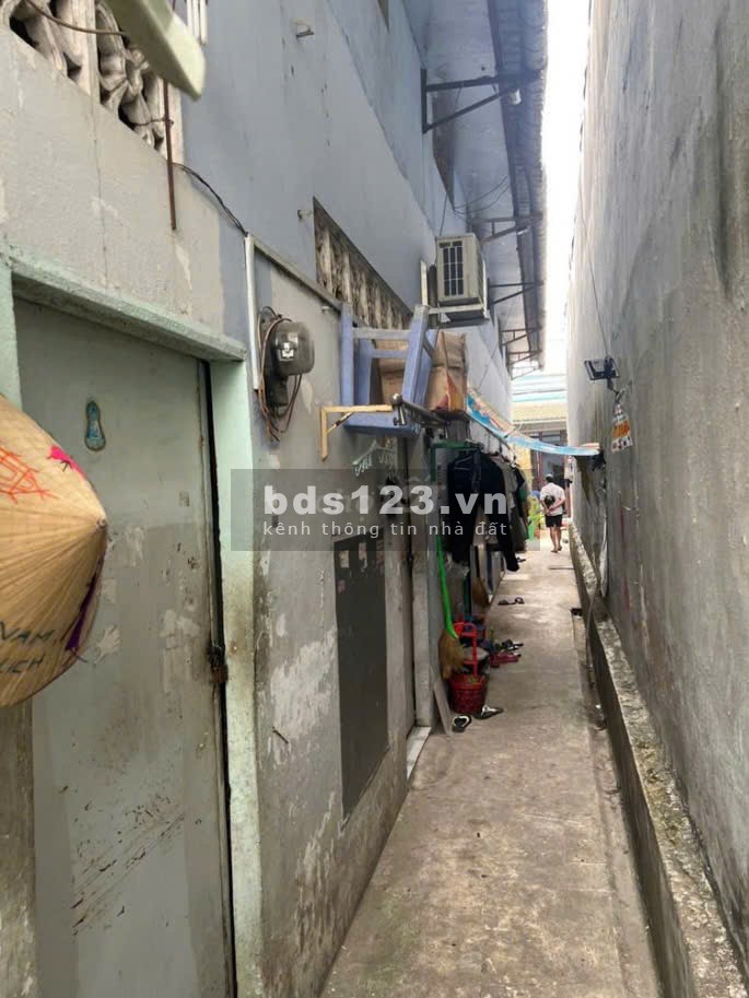 Bán dãy nhà trọ 7 phòng đường Nguyễn Triệu Luật Bình Tân