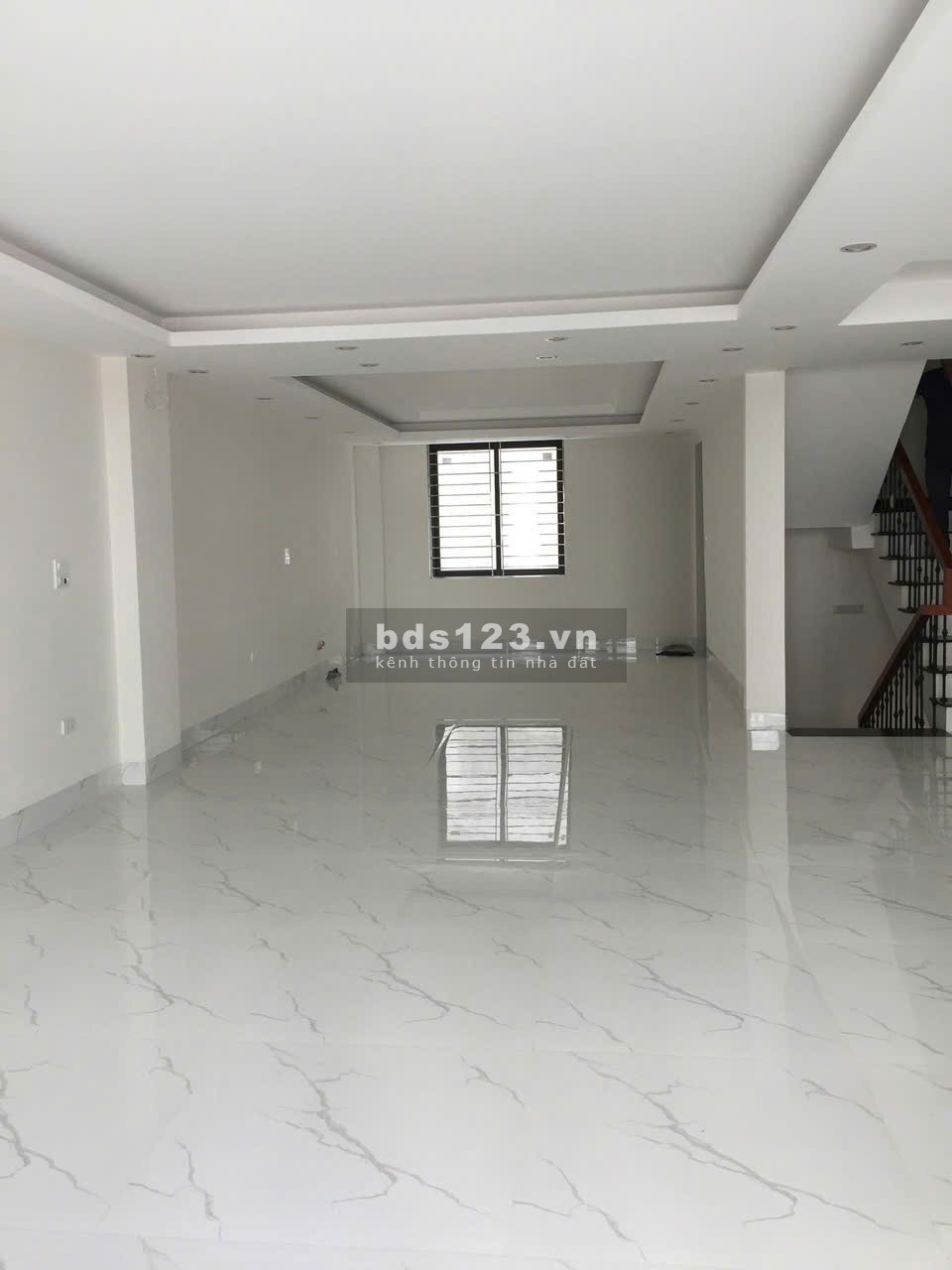 Cho thuê nhà nguyên căn liền kề làm văn phòng hoặc trung tâm,…