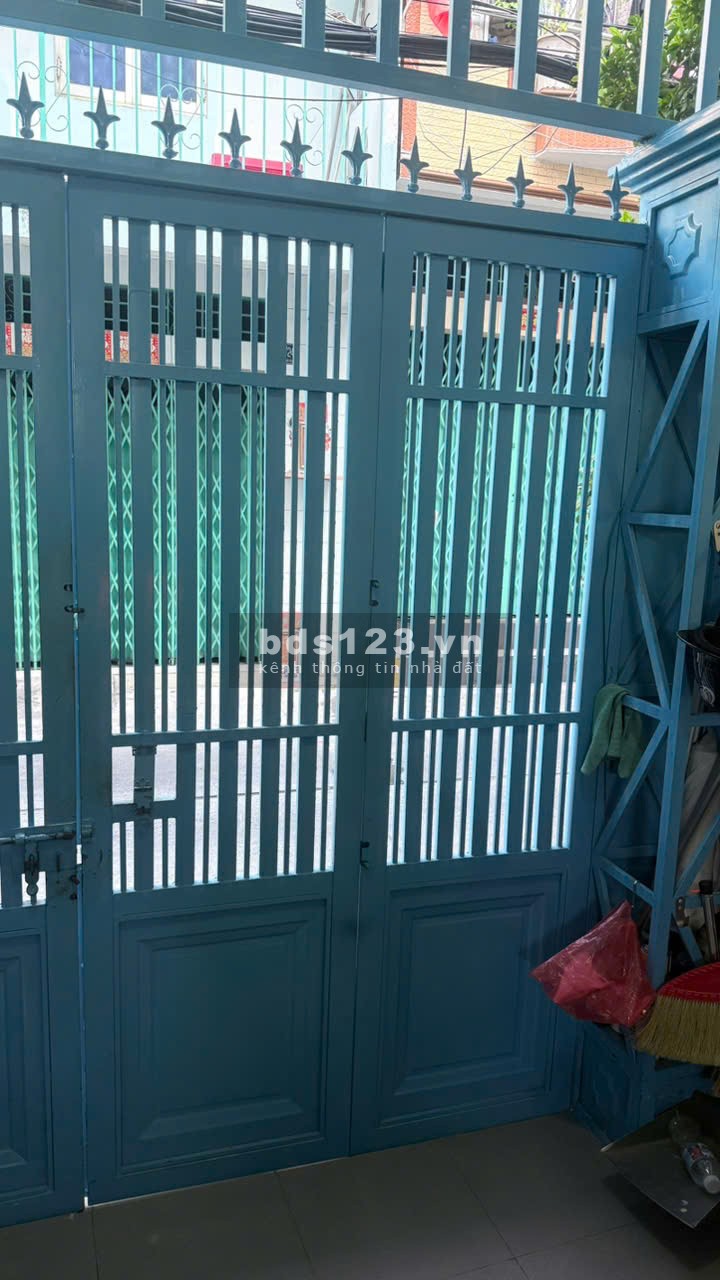 Nhà riêng 5PN, 6WC tại 124 Lê Thị Bạch Cát, bán 9 tỷ, 56m2…