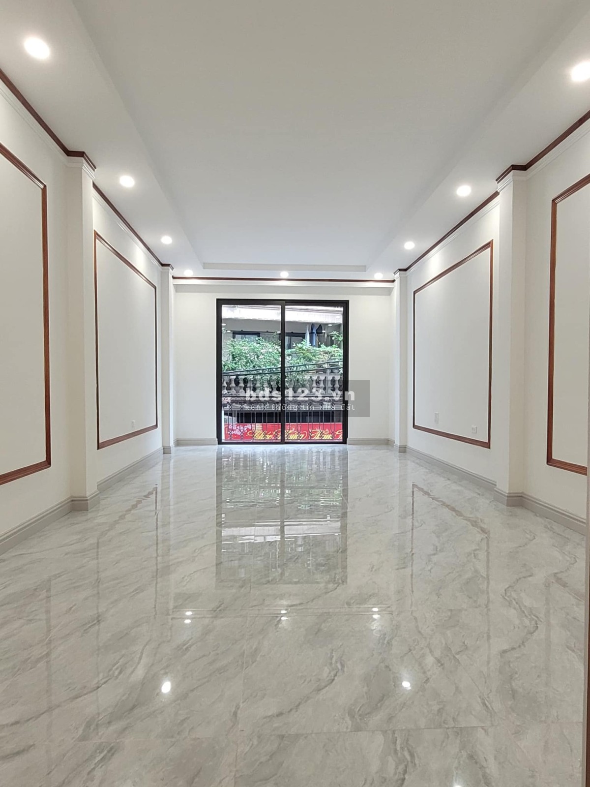 Bán 55m - 7 Tầng - 4.1m.Mặt Tiền. ( Khúc Thừa Dụ ) Cầu Giấy.…